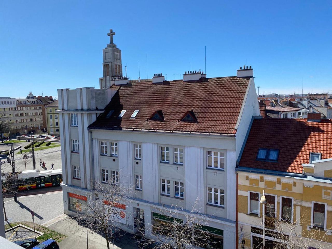 Apartamento Perla Hradce 301 Hradec Králové Exterior foto
