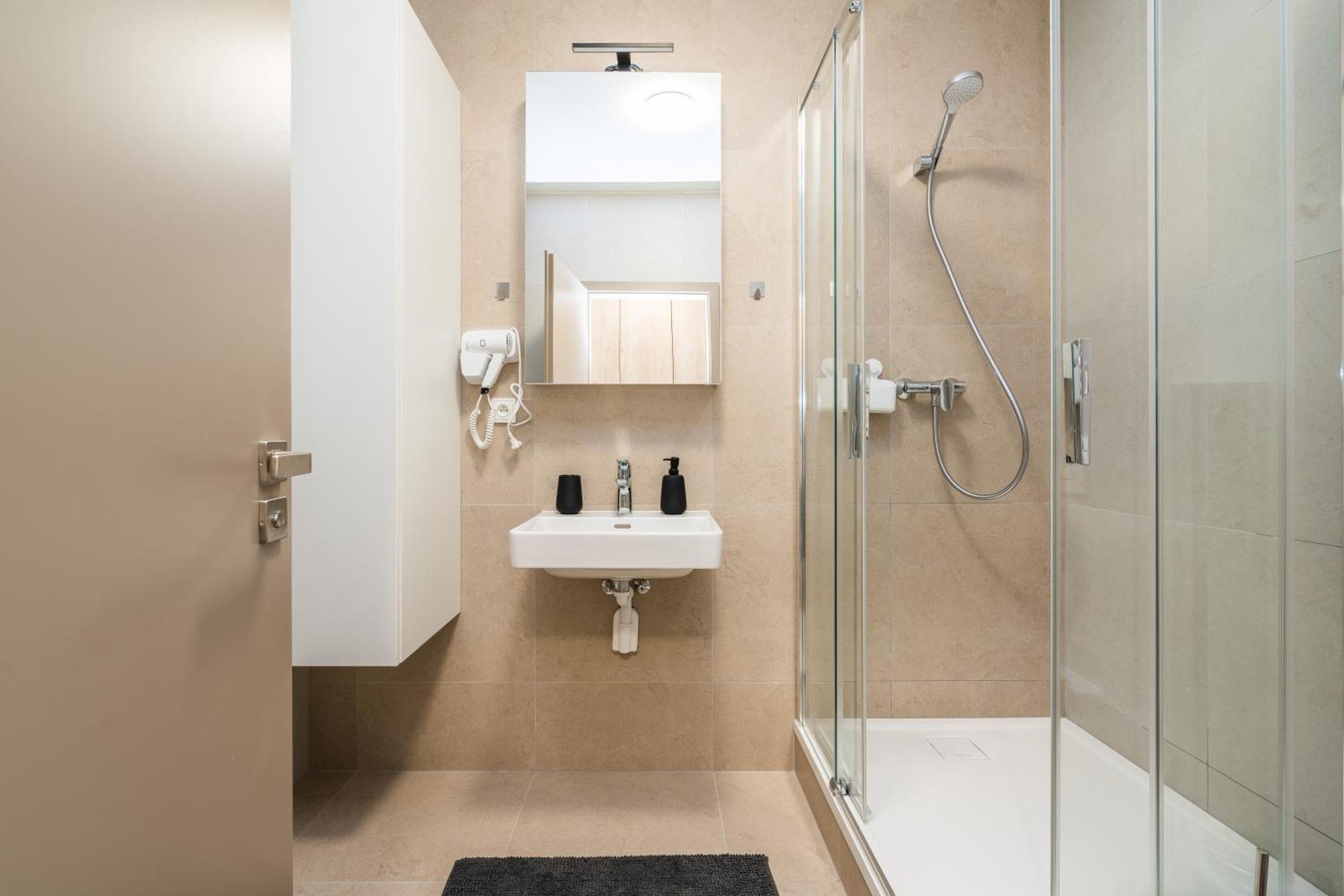 Apartamento Perla Hradce 301 Hradec Králové Exterior foto