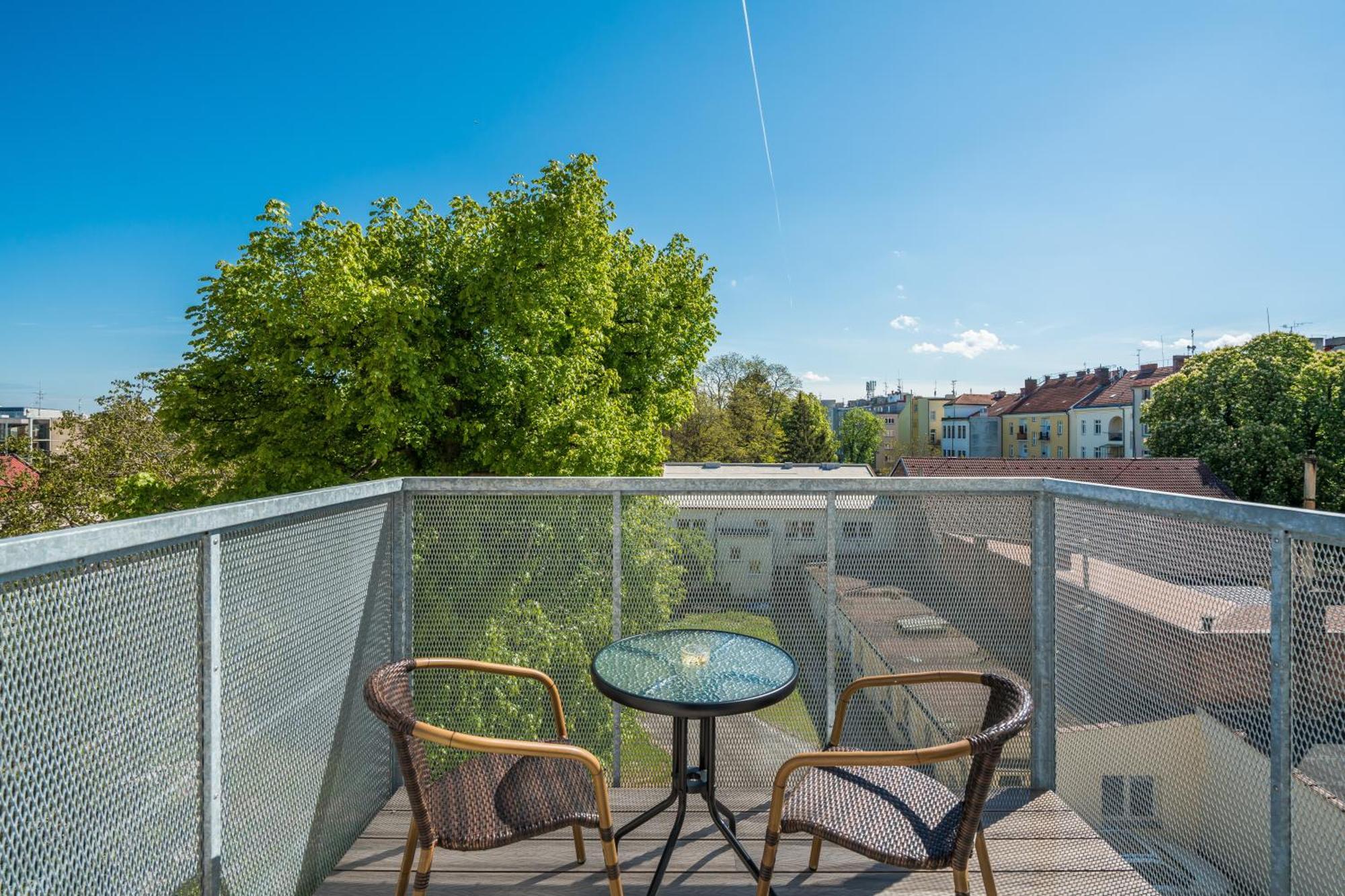 Apartamento Perla Hradce 301 Hradec Králové Exterior foto